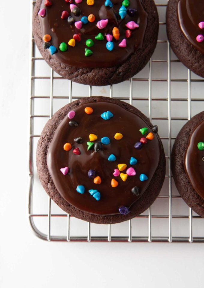 cosmic brownie cookies on cooling rack