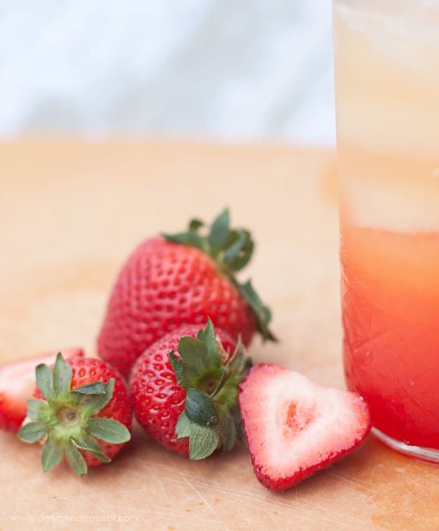 Non-Alchoholic Summer Spritzer | Use Orange Juice, Lemon-Lime Soda, and Grenadine (So Easy!) | Design Eat Repeat