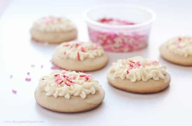 Soft Valentine's Day Sugar Cookies | Design Eat Repeat
